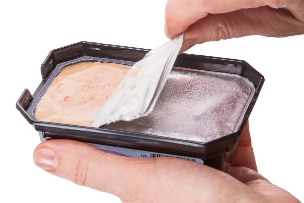 Peelable lidding film to other polyolefin substrates