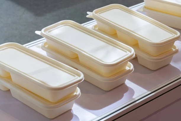 As a Sealing Layer for PP Cup/Tray Lidding